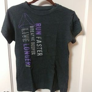 Reebok dark grey tee shirt